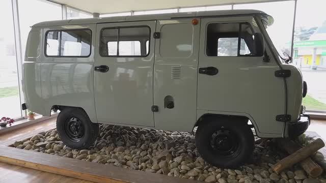 Заглянем в УАЗ "Буханка"