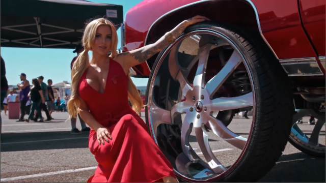 АвтоШоу. Крутые машины и девушки модели. Музыка в Машину 2023, BASS BOOSTED, Музыка с басами,