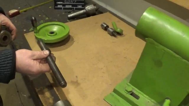 Задняя бабка токарного станка.Самоделка.