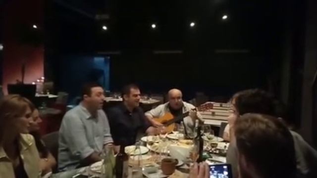 Грузины поют русскую песню "эх дороги"