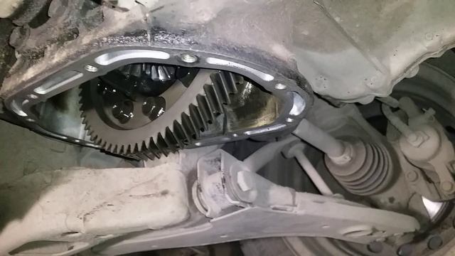 меняю масло в кпп шевроле ланос!!!.mp4