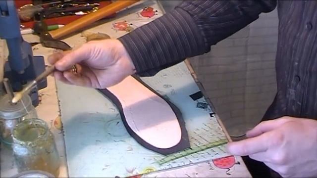 Ремонт обуви Как заменить стельки в обуви Кожаные стельки