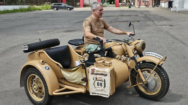 Немецкий мотоцикл BMW R 75 на выставке "Моторы Войны", 29.06.2024