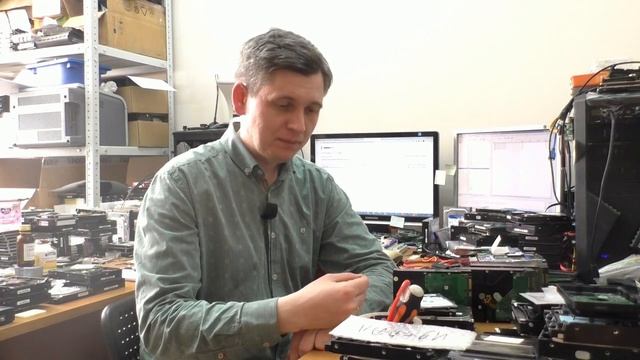 Жесткий диск, флешка требует форматирования. Что делать?