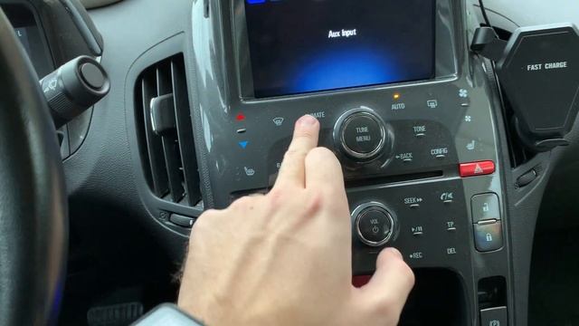 Обзор функций панели Chevrolet Volt