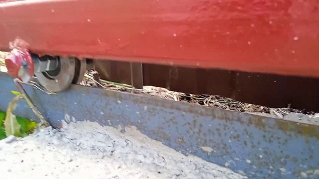 откатные ворота для дачи на нижней рельсе