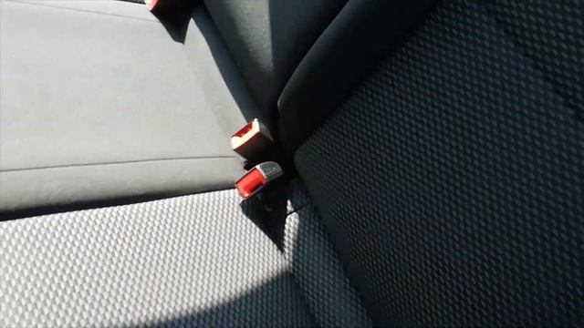 Как снять заднее сиденье Volkswagen Polo лифтбек