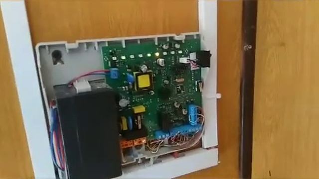 Монтаж пожарной сигнализации с применением приемно-контрольного прибора Кварц