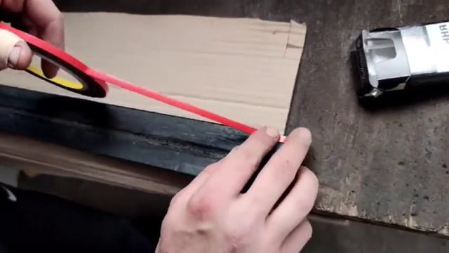 Поклейка 3м двухстороннего скотча