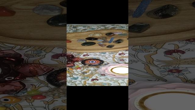 VID_20231129_203900.mp4