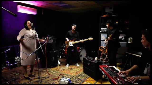 MANKAGROOVE "JUST LET IT GO".