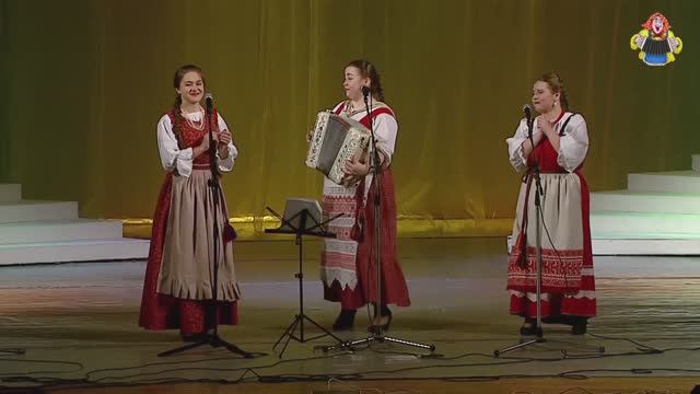 "СТРАДАНИЯ"Ну чтож дернем нож под сердце" ансамбль "Пташица",(" Цветень ") в гостях у "Митрофановны"