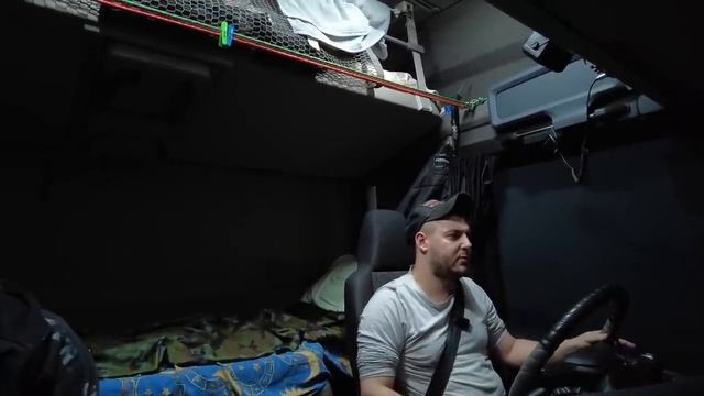 Дальнобой по России c американским дальнобойщиком !?????. СРАВНИВАЮ