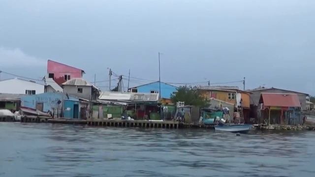 НЕ РАЙСКИЙ ОСТРОВ, САМЫЙ ГУСТОНАСЕЛЁННЫЙ ОСТРОВ НА ЗЕМЛЕ