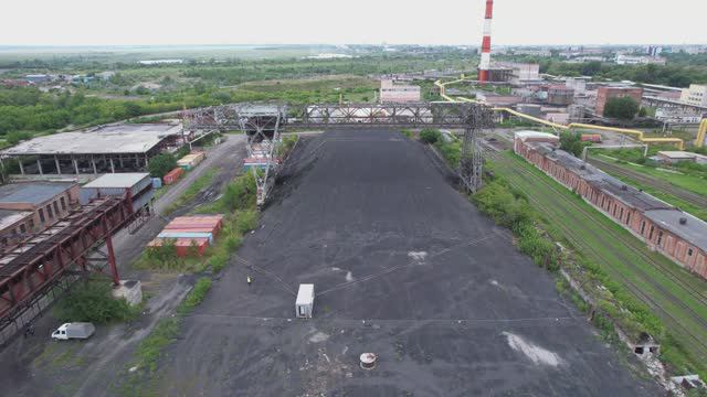 РЕФОРМА. Демонтаж крана-перегружателя грузоподъёмностью 15 т методом обрушения. Курганская ТЭЦ. 2024