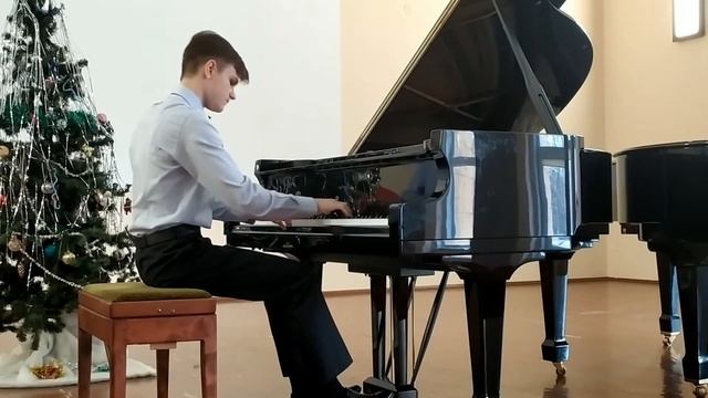Пашков Денис - Э. Гранадос. Испанский танец No.5 "Андалусия"