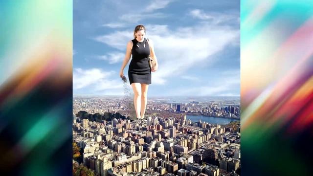 Гигантские девушки. Giant girls