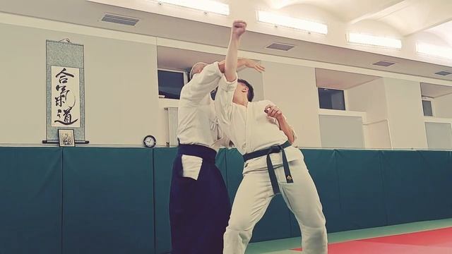 ДЖОДАН ЦКИ ИРИМИ JODAN TSUKI IRIMI