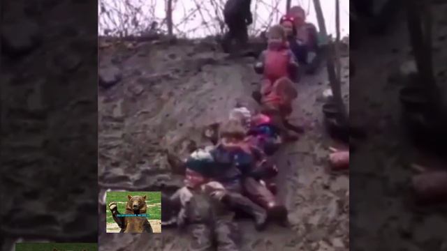 Вот оно веселое детство