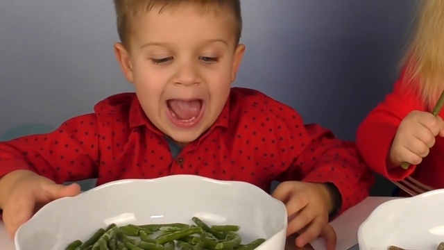 Еда ПРОТИВ Мармелада Челлендж Real Food vs Gummy Food Candy Challenge сборник дл