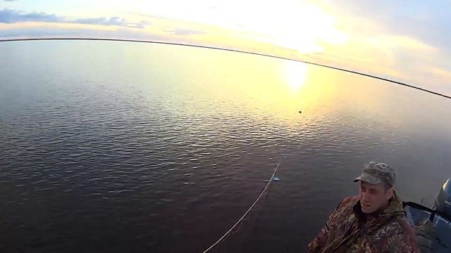 Рыбалка сетями на Крайнем севере \ Рыбалка на Печоре \ Проверка сетей.