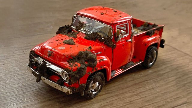 ГРЯЗНЫЕ МАШИНКИ - Мойка Маленьких Машин. Dirty Cars Getting Washed - Car Wash Video
