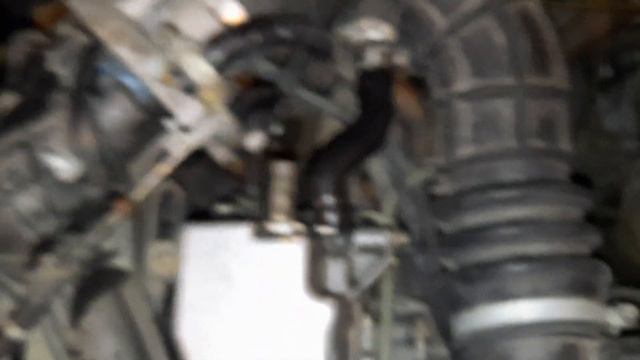 Лада Приора, плавают обороты, заводится и глохнет на горячую
