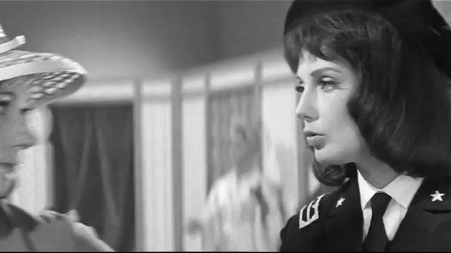 Их знали только в лицо (1966) - В ателье