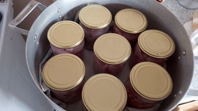 Самая вкусная тушенка из кролика или другого мяса! Мясо и ничего лишнего! Пальчики  оближешь!