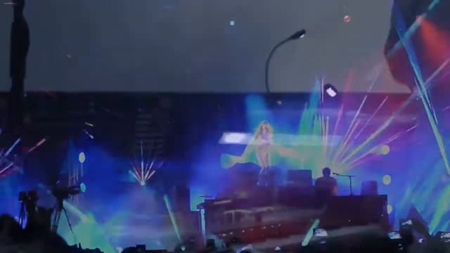 Royksopp Monument featuring Jonna Lee Live
