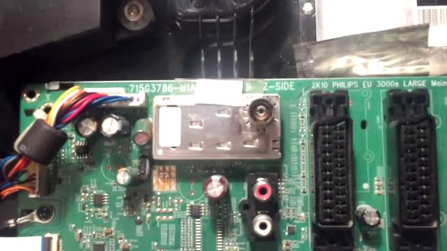 Ремонт телевизора PHILIPS 32pfl3605/60 (шасси TPM 4.1 E) Нет изображения, подсветка есть.