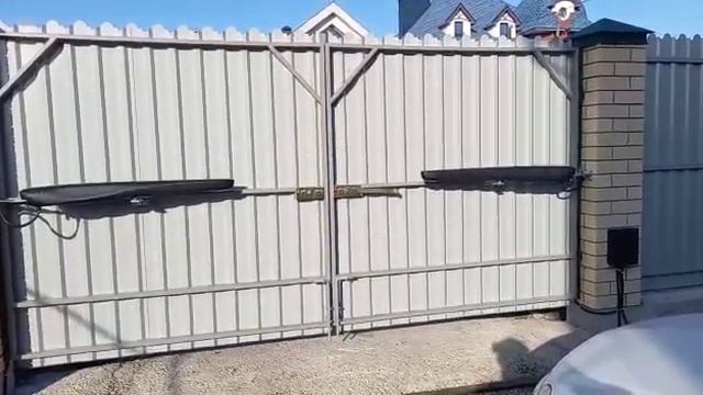 Автоматика для распашных ворот Алютех