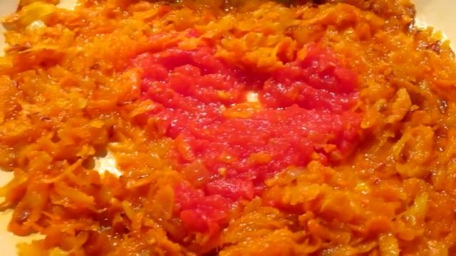 Рыба хек в томате с луком и морковью рецепт. Хек в томатном соусе быстро и вкусно. Хек под маринадо