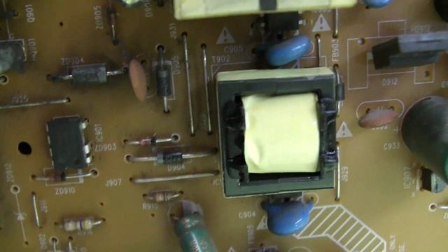 Телевизор ЖК Philips периодически или совсем не включается. 3 типовые неисправности - ремонт.