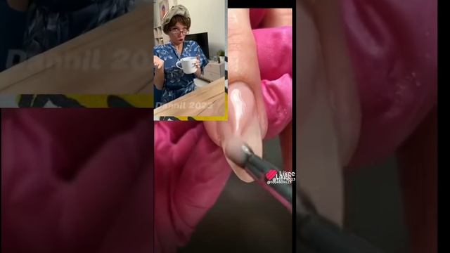 Like_7296106571066679126.mp4