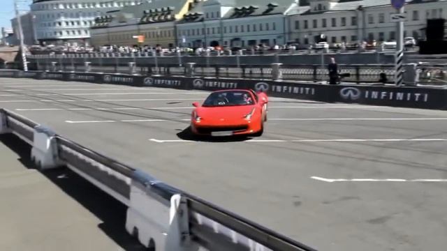 Гонки на Феррари в Москве
