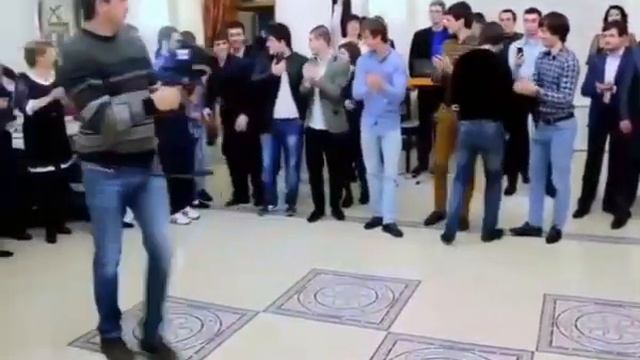 Аварская песня  ЭЛЬМИРА ВАЛИЕВА 30