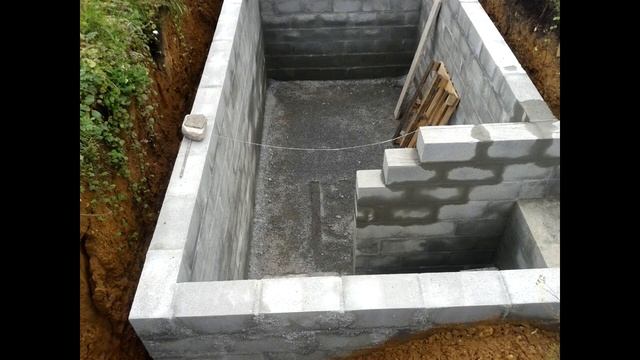 Стройка погреба из шлакоблока своими руками. Александр Поспелов.
