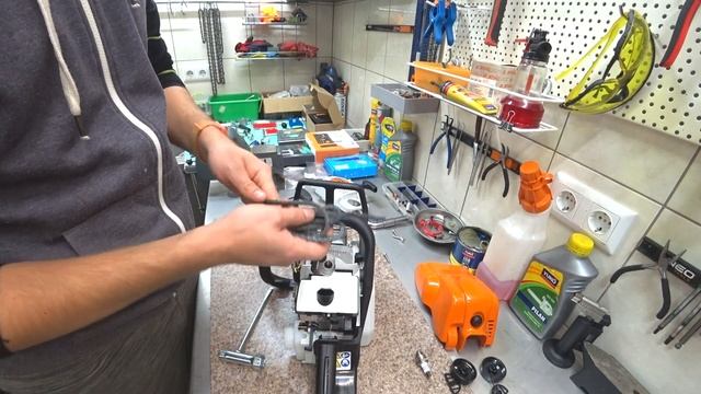 Как снять маховик на бензопиле STIHL MS 180, 230, 250, 290, 192T и др.