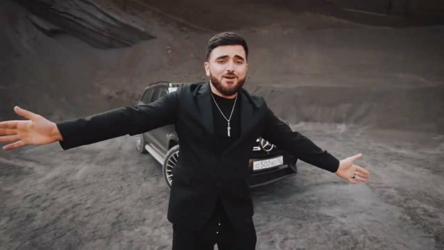 Arshavir Martirosyan - "Irar Sirenq Jamerov Orerov"