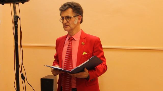 Константин Агеев рассказывает о 10-летии театра миниатюр "Белый пароход".