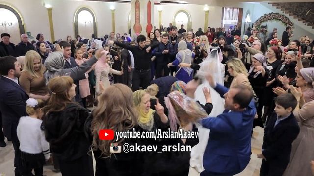 Разият Ибрагимова Кумыкская свадьба в дагестане Родители встречают молодых