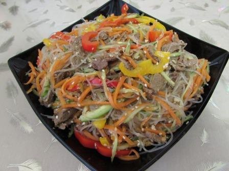 САЛАТ С ФУНЧОЗОЙ НА НОВЫЙ ГОД