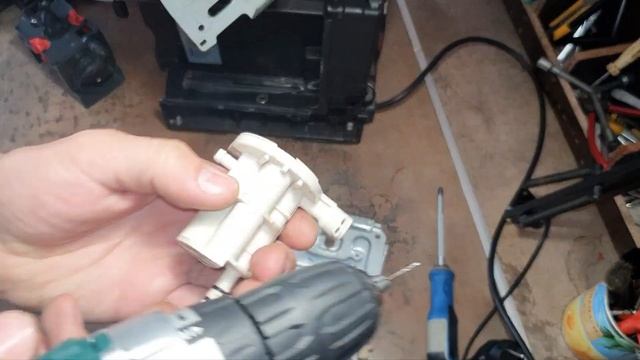 DeLonghi magnifica забит поршень