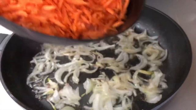 BIGUS WITH CABBAGE, POTATO AND MEAT.  БИГУС С КАПУСТОЙ, КАРТОШКОЙ И МЯСОМ.