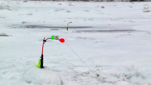 НАКОНЕЦ-ТО! ЛОВЛЯ ЛЕЩА на КОМБАЙНЫ!  Зимняя рыбалка на Леща.