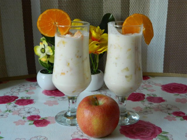 ФРУКТОВЫЙ МИКС НА КЕФИРЕ. ПОЛЕЗНАЯ ЕДА