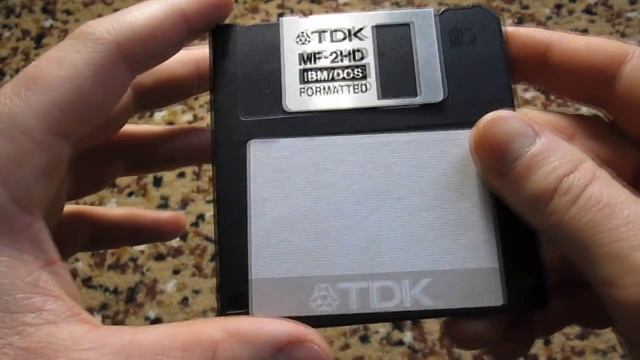 Дискеты На чем хранили информацию в 90 е Floppy disk