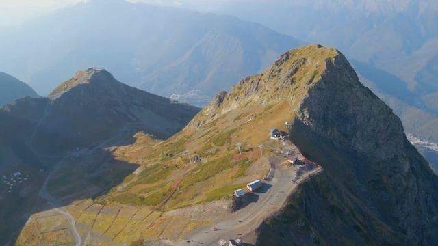 Горы: хребет Аибга, Красная Поляна, Черная пирамида // Аэросъёмка с квадрокоптера в Уфе