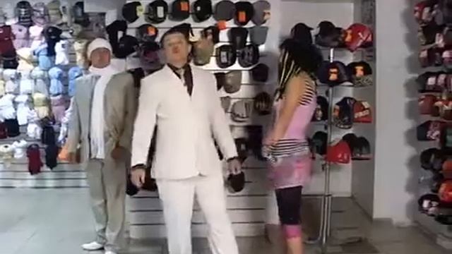 Магазин шапок Fomas в Воронеже   реклама ;